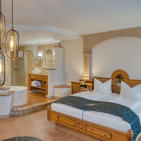 Kristall- & Vitalhotel Bergknappenhof Боденмайс Экстерьер фото